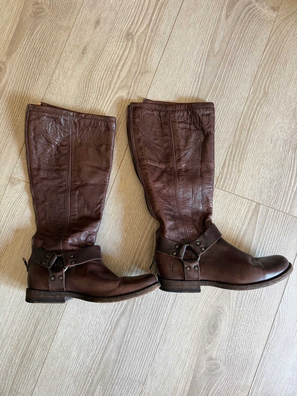 Frye Phillip Western Fashion VTG Leather High Harness Boot